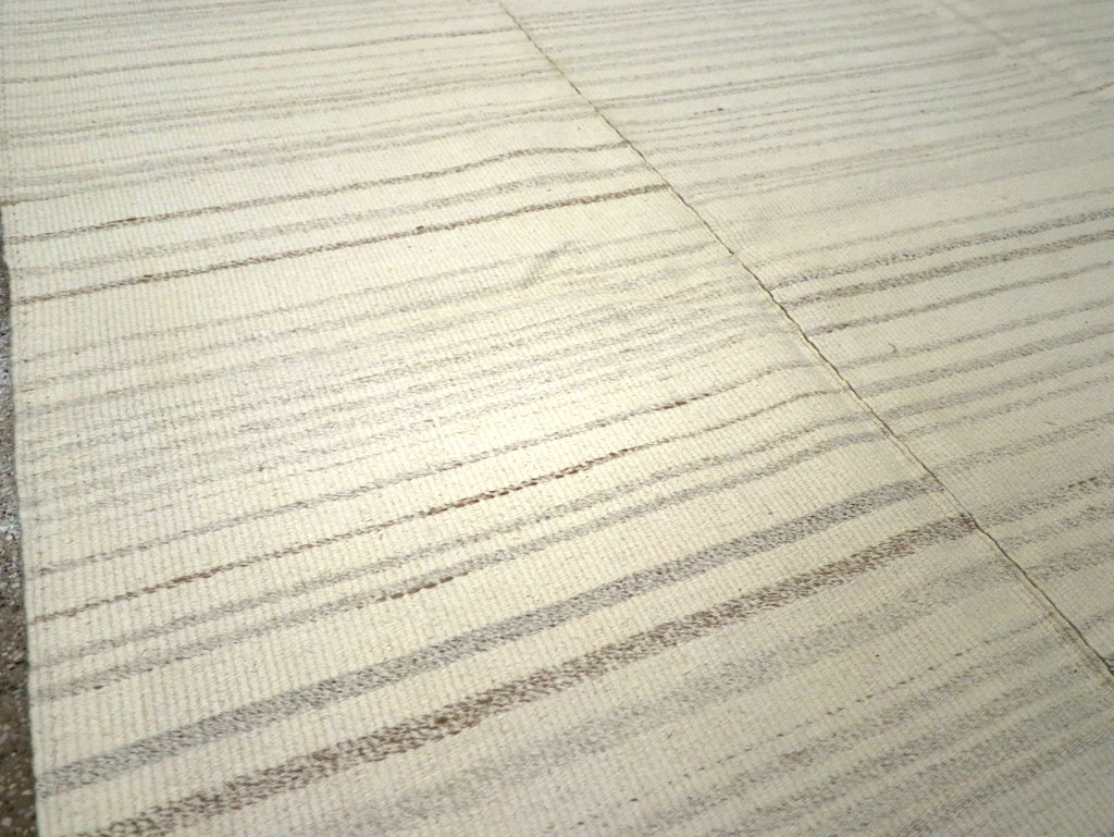 Modern Turkish Flatweave Small Room Size Carpet, No.30748 - Gss