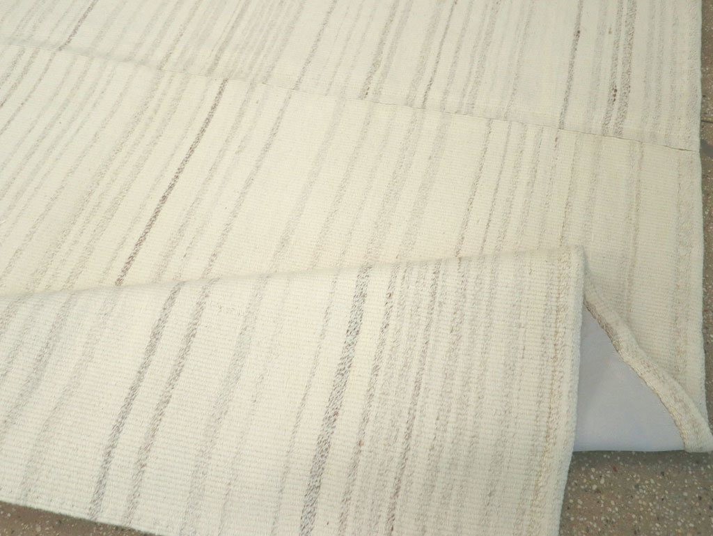 Modern Turkish Flatweave Small Room Size Carpet, No.30748 - Gss