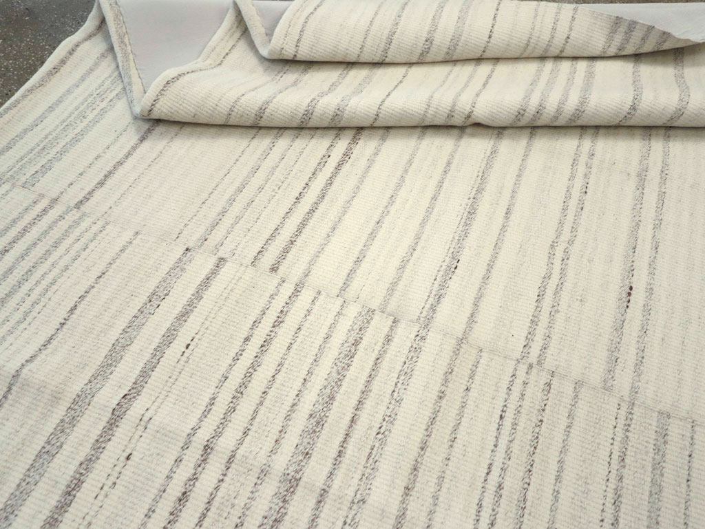 Modern Turkish Flatweave Room Size Carpet, No.30749 - Gss