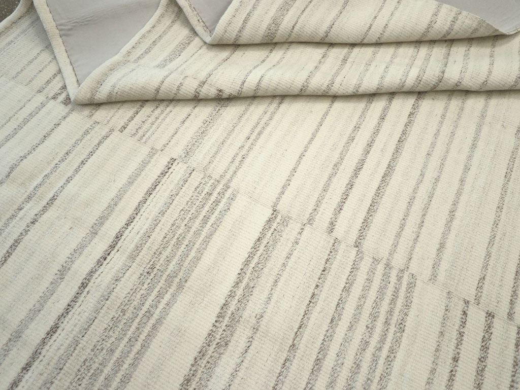 Modern Turkish Flatweave Room Size Carpet, No.30751 - Gss