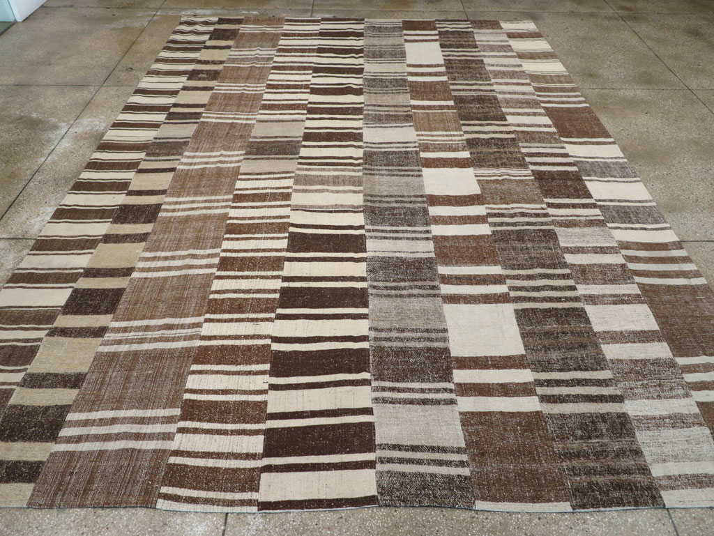 Modern Turkish Flatweave Room Size Carpet, No.30787 - Gss