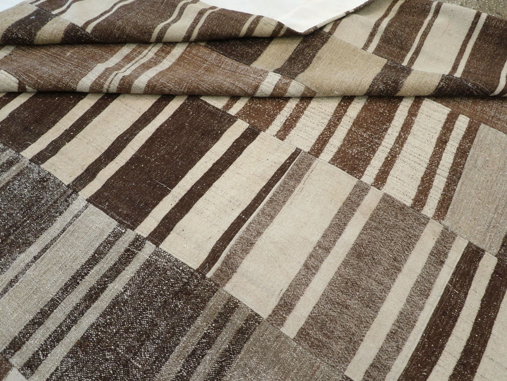 Modern Turkish Flatweave Room Size Carpet, No.30787 - Gss