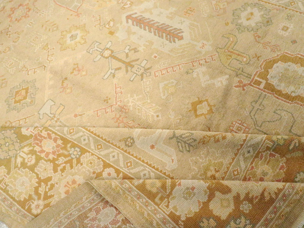 Contemporary Turkish Oushak Room Size Carpet, No.30792 - Gss