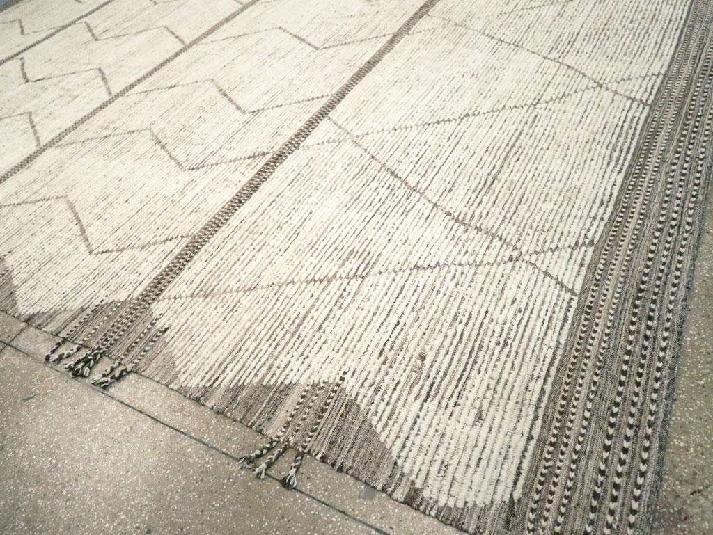 Moroccan Inspired Contemporary Turkish Large Room Size Carpet, No.30801 - Gss