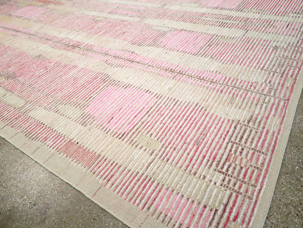 Modern Turkish Large Carpet, No.30809 - Gss