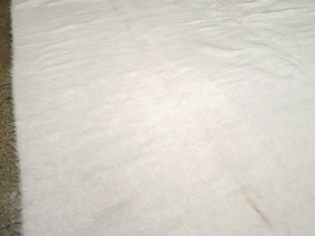 Contemporary Turkish Mohair Room Size Carpet, No.30822 - Gss