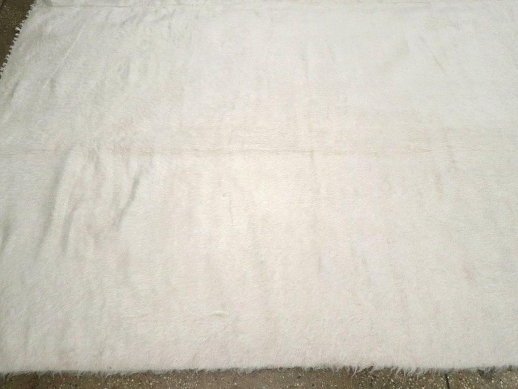 Contemporary Turkish Mohair Room Size Carpet, No.30822 - Gss
