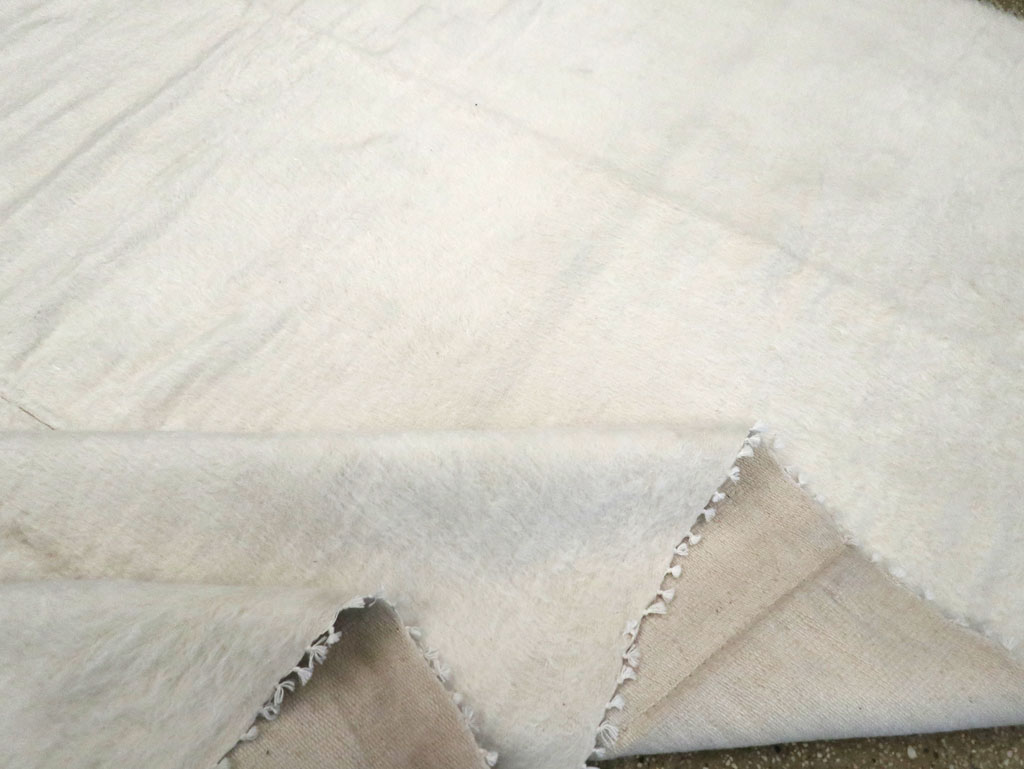 Contemporary Turkish Mohair Room Size Carpet, No.30822 - Gss