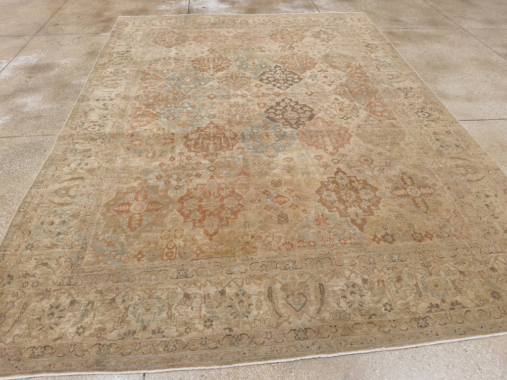 Antique Persian Tabriz Room Size Carpet, No.30840 - Gss