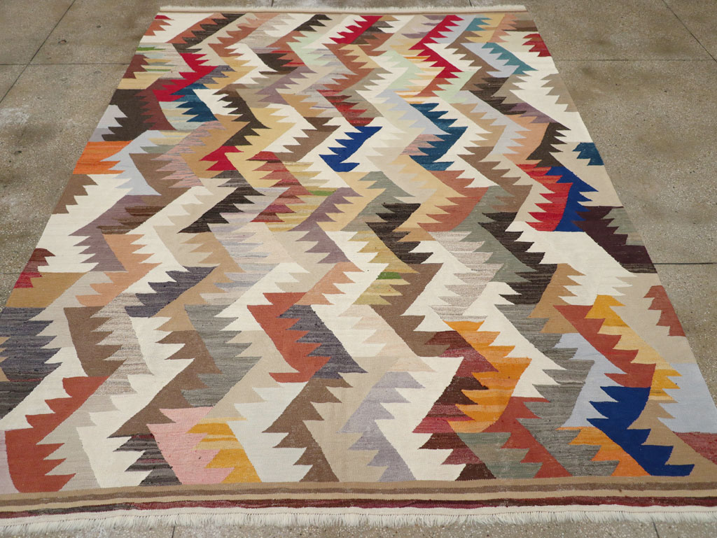 Contemporary Turkish Flatweave Kilim Room Size Carpet, No.30862 - Gss