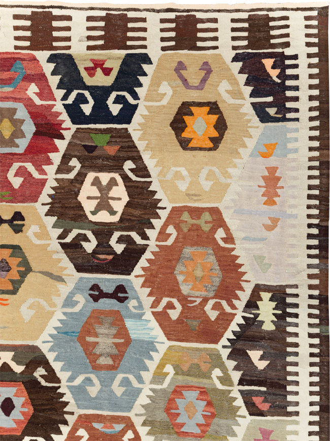Contemporary Turkish Flatweave Kilim Room Size Carpet, No.30863 - Gss