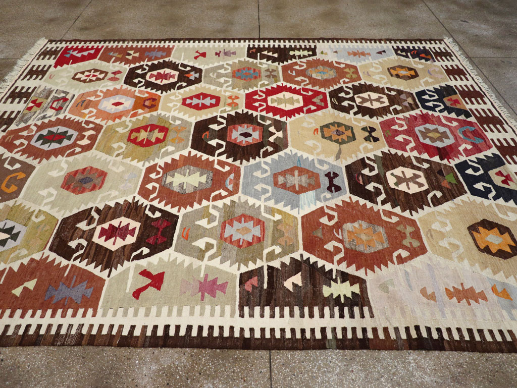 Contemporary Turkish Flatweave Kilim Room Size Carpet, No.30863 - Gss