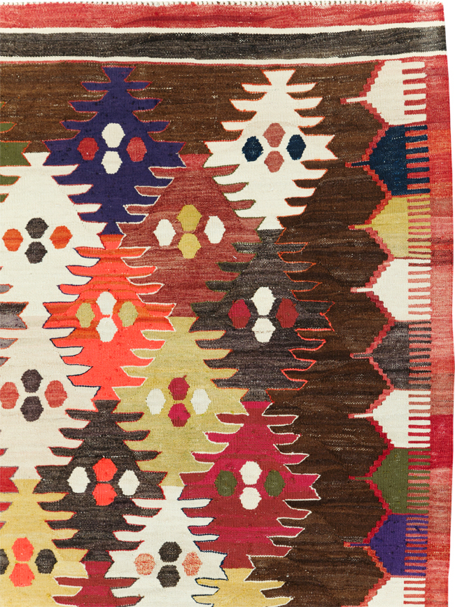 Contemporary Turkish Flatweave Kilim Small Room Size Carpet, No.30864 - Gss