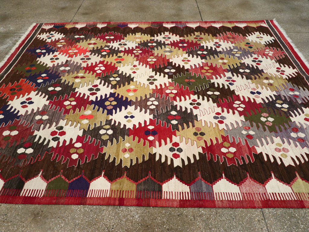 Contemporary Turkish Flatweave Kilim Small Room Size Carpet, No.30864 - Gss
