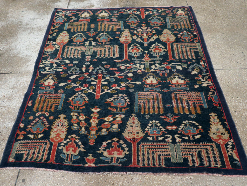 Antique Persian Sultanabad Rug, No.30879 - Gss