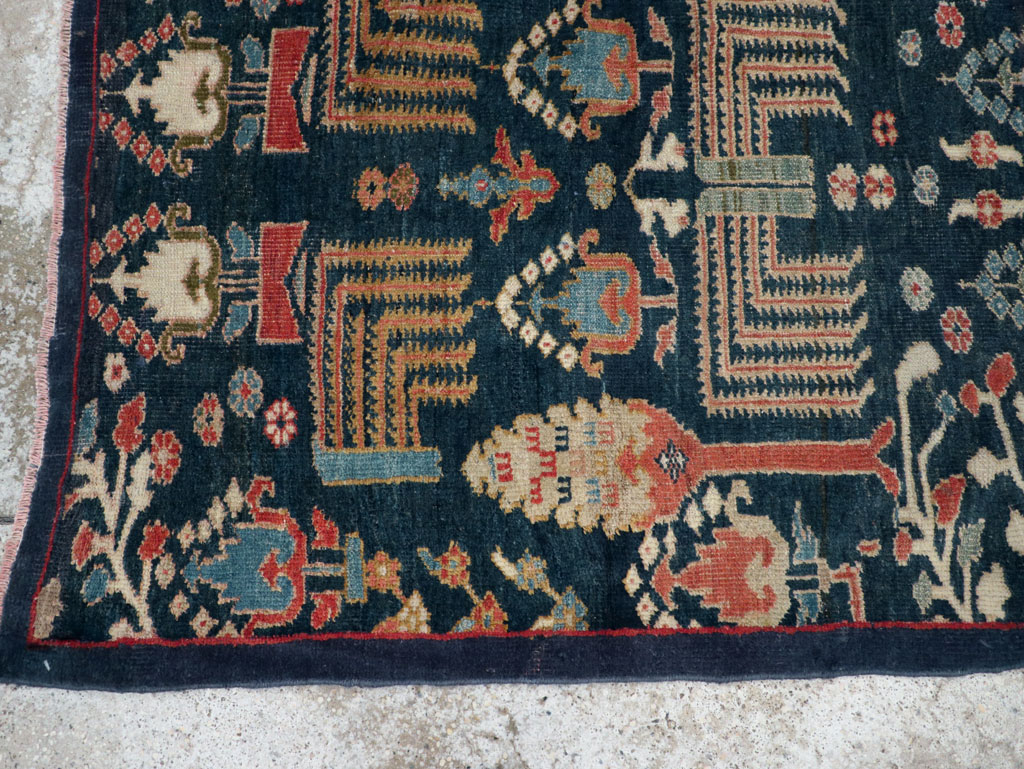Antique Persian Sultanabad Rug, No.30879 - Gss