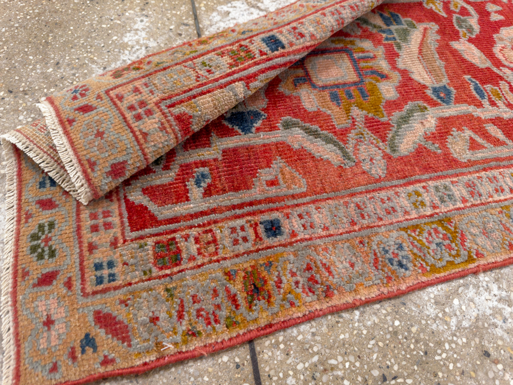 Antique Persian Sultanabad Throw Rug (Pair: 2 of 2), No.30880 - Gss