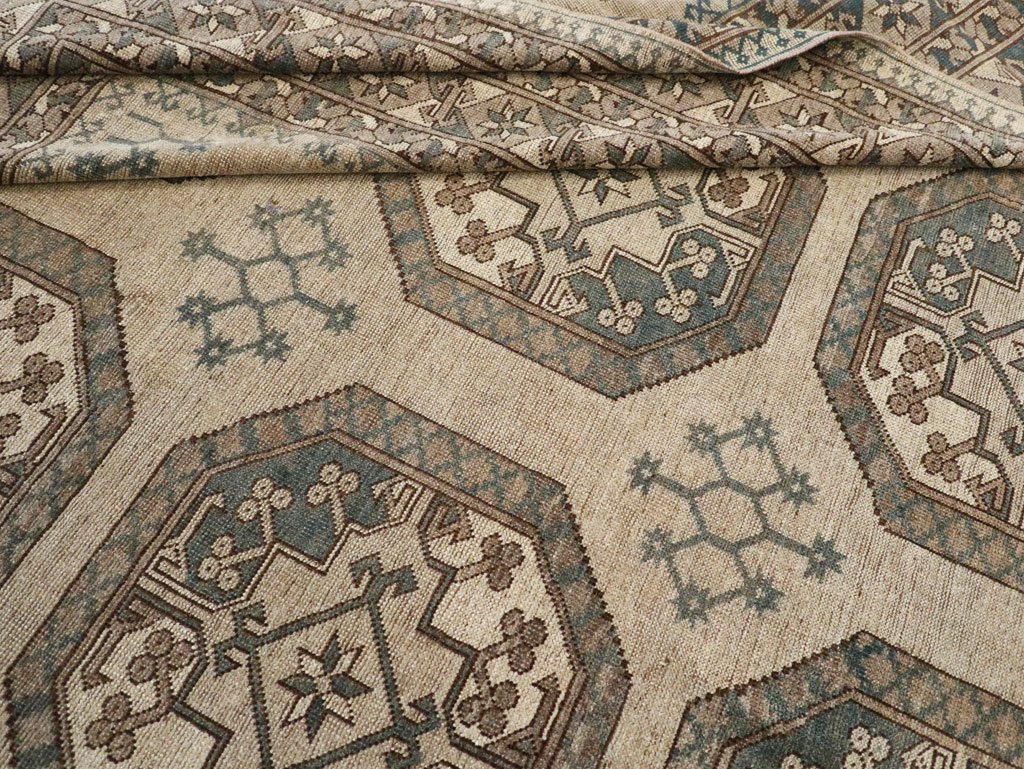 Vintage Central Asian Turkoman Small Room Size Tribal Carpet, No.30884 - Gss