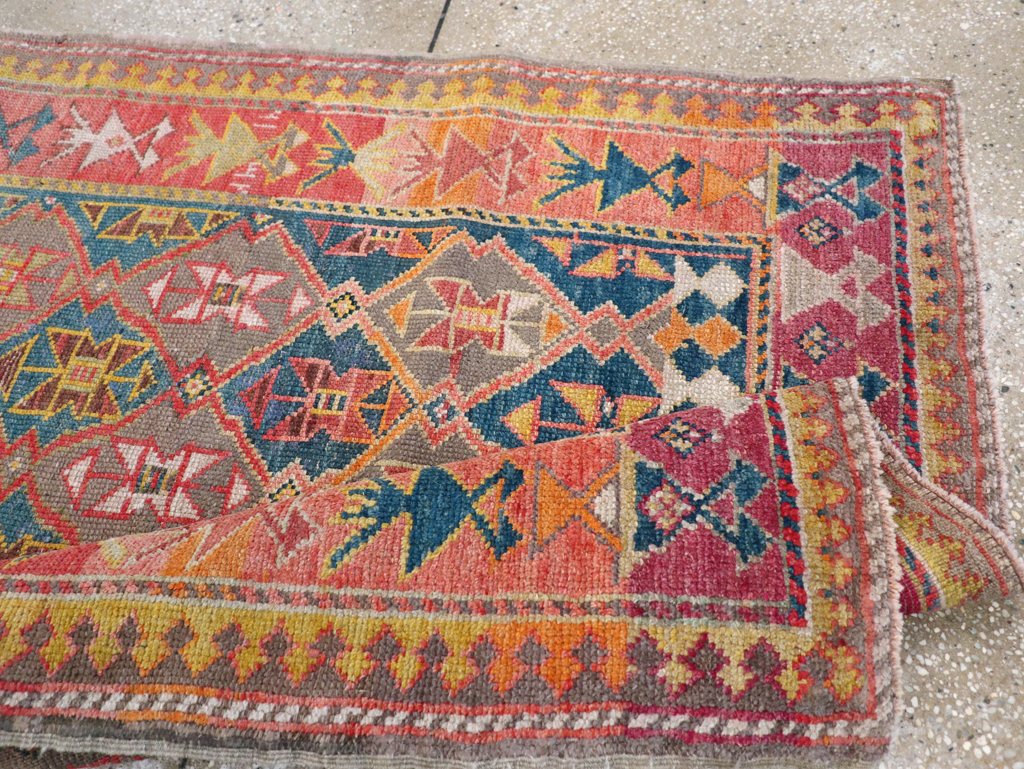 Antique Caucasian Kazak Rug, No.30894 - Gss