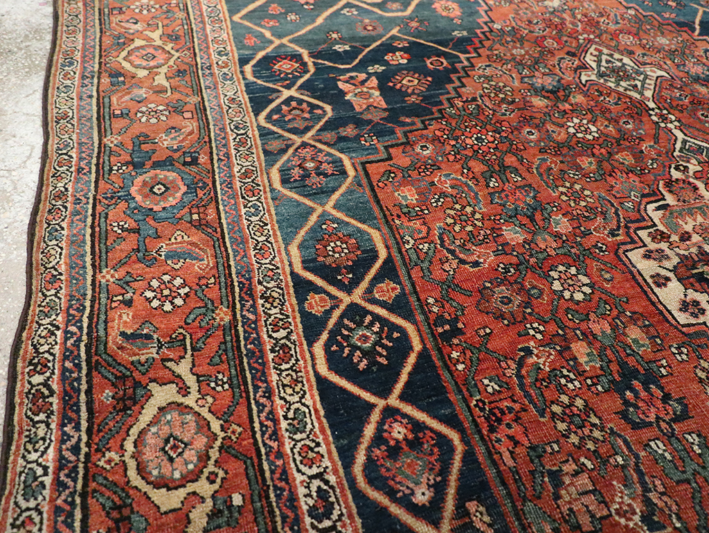 Antique Persian Bidjar Accent Rug, No.30899 - Gss