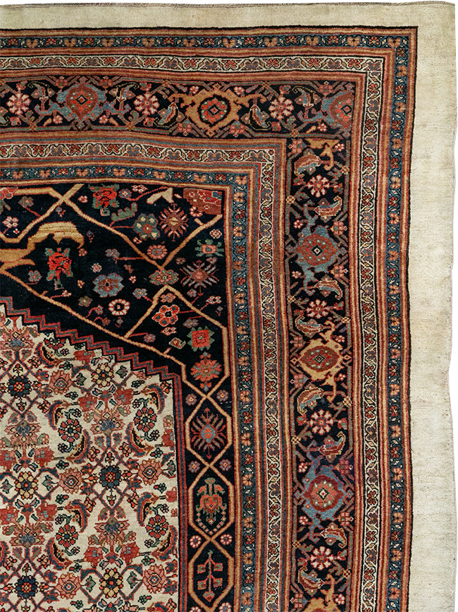 Antique Persian Bidjar Accent Carpet, No.30911 - Gss