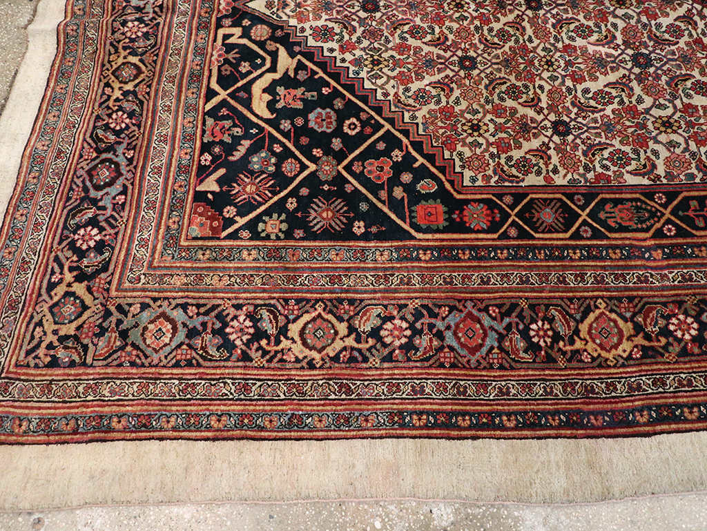 Antique Persian Bidjar Accent Carpet, No.30911 - Gss