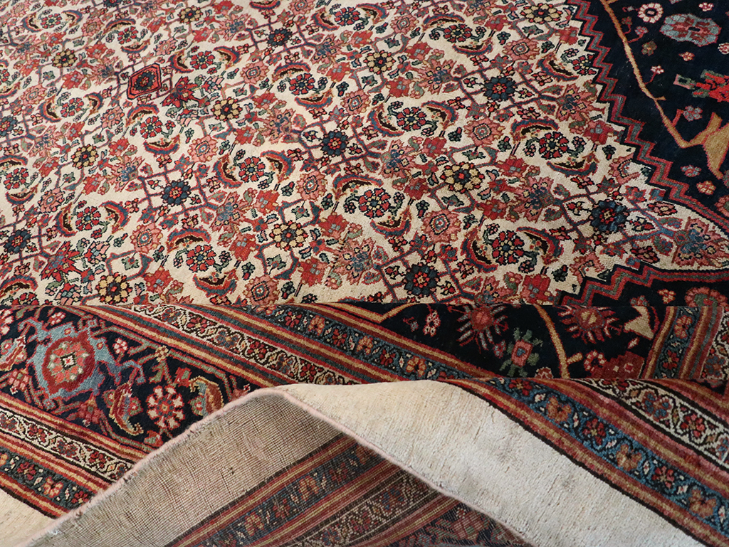 Antique Persian Bidjar Accent Carpet, No.30911 - Gss