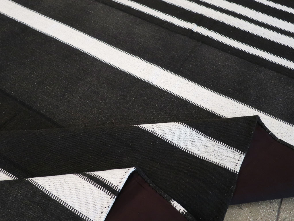 Modern Turkish Flatweave Kilim Large Room Size Carpet, No.30915 - Gss