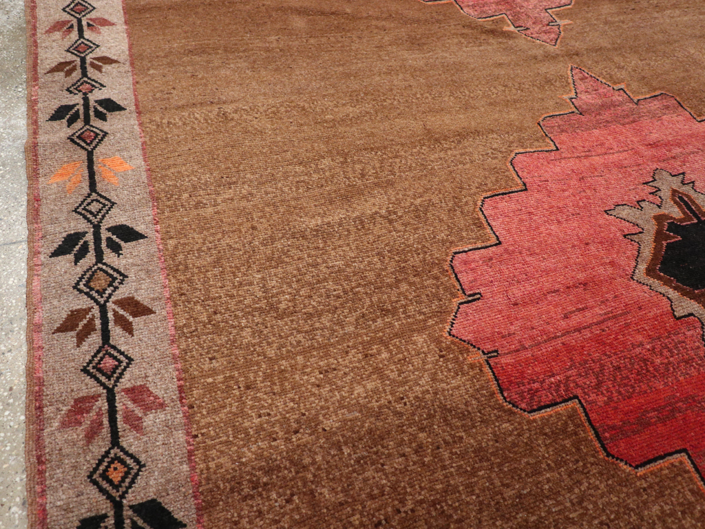 Vintage Turkish Anatolian Room Size Carpet, No.30919 - Gss