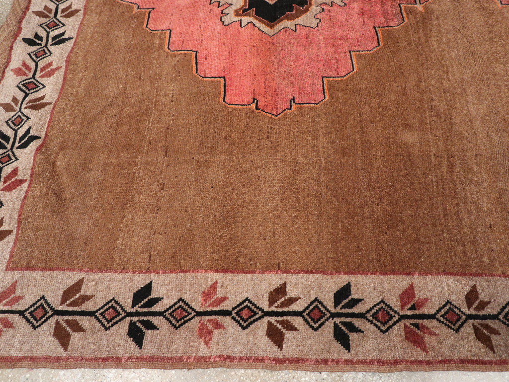 Vintage Turkish Anatolian Room Size Carpet, No.30919 - Gss