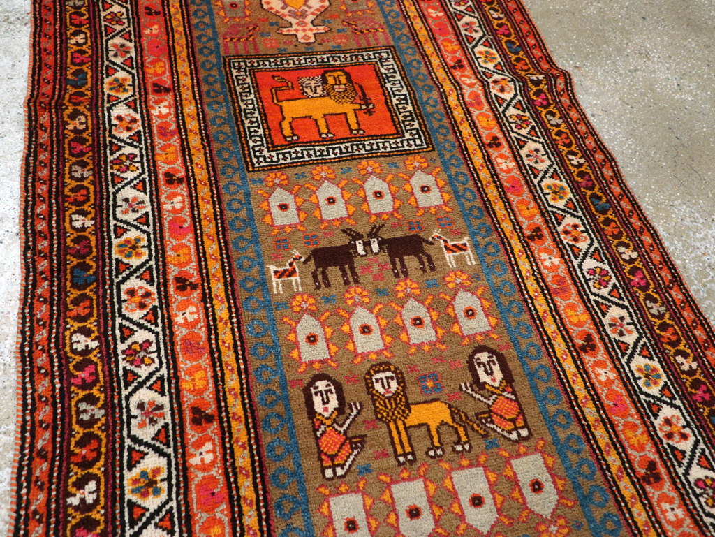Vintage Anatolian Pictorial Rug, No.30928 - Gss