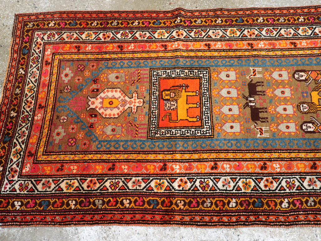 Vintage Anatolian Pictorial Rug, No.30928 - Gss