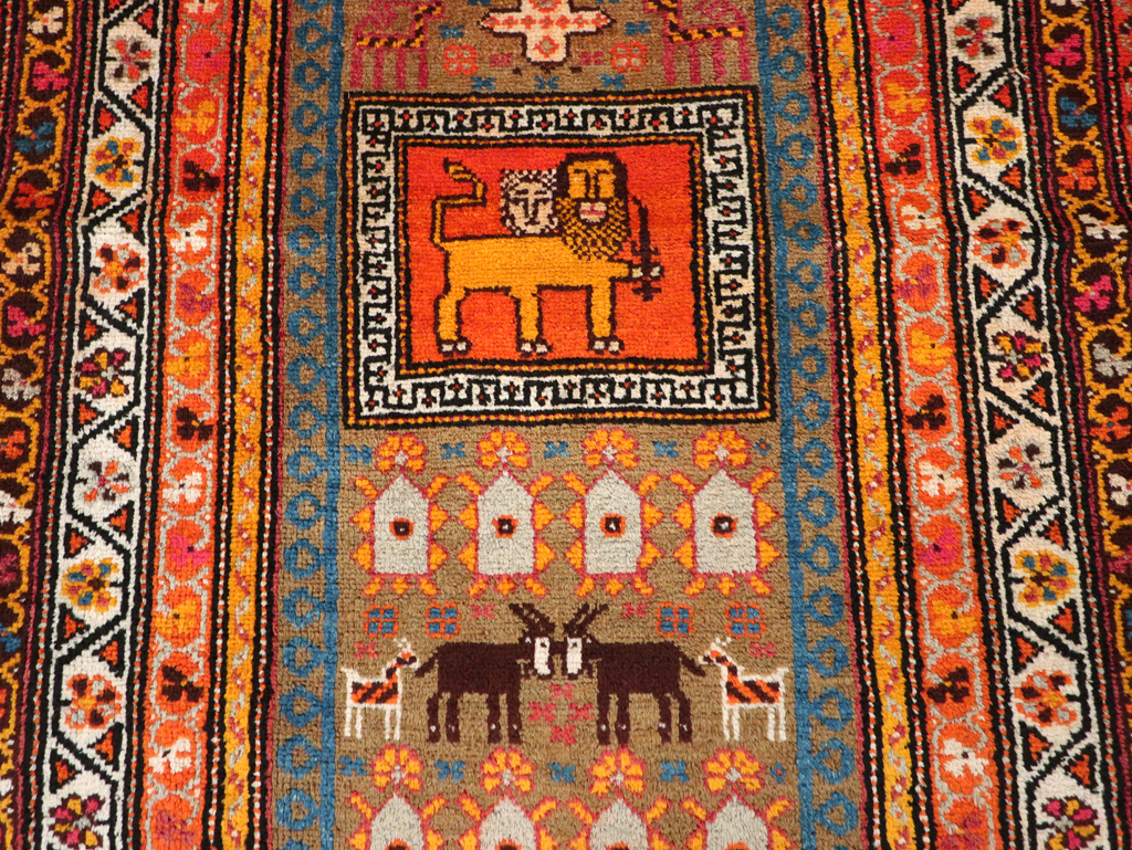 Vintage Anatolian Pictorial Rug, No.30928 - Gss