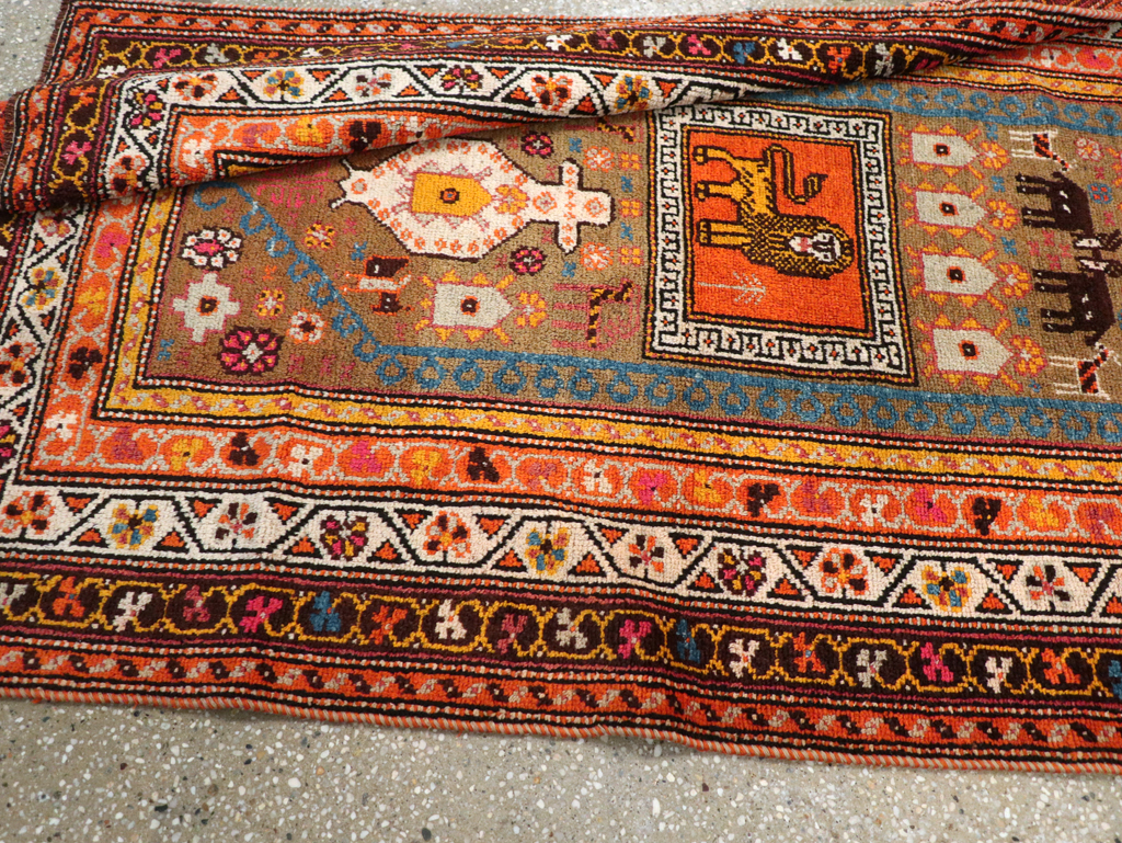 Vintage Anatolian Pictorial Rug, No.30928 - Gss