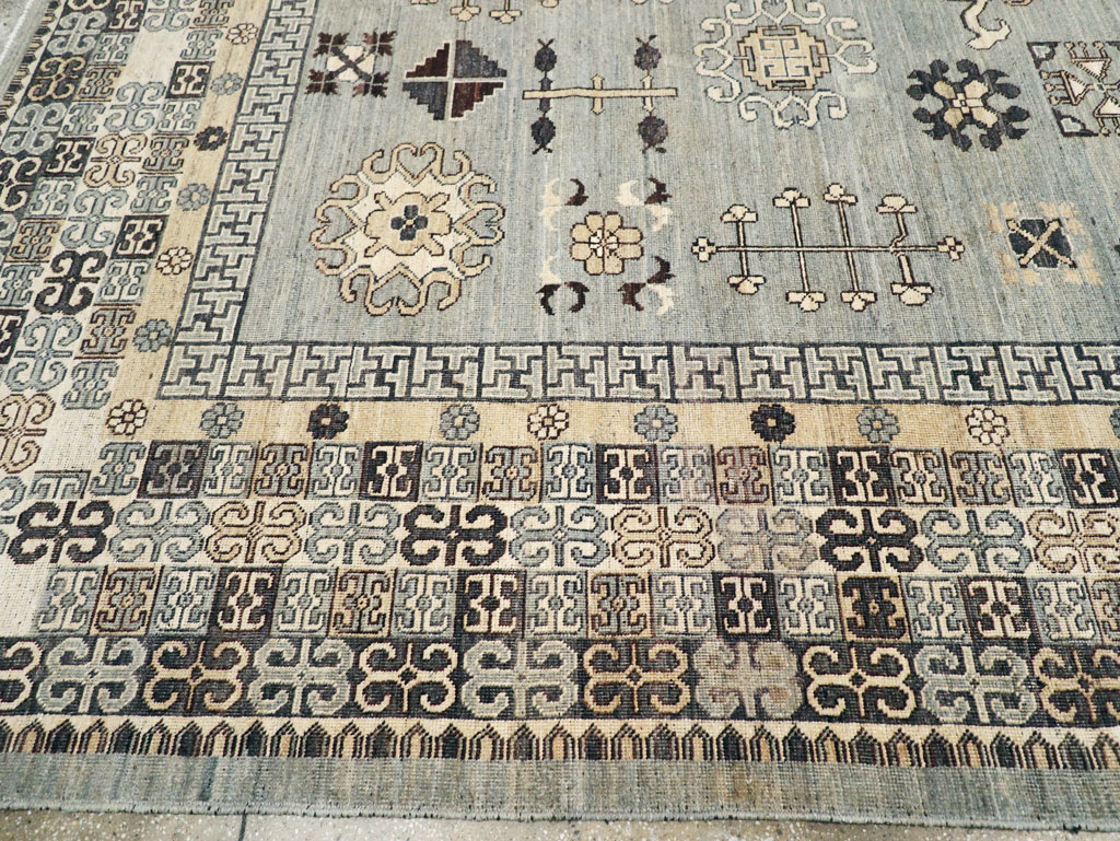 Contemporary East Turkestan Khotan Room Size Carpet, No.30931 - Gss