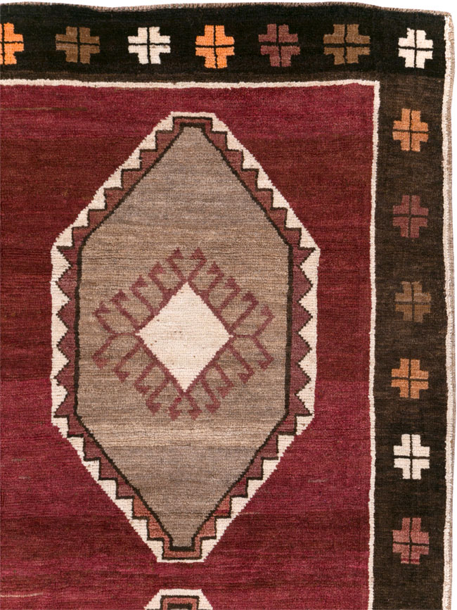 Vintage Turkish Anatolian Accent Carpet, No.30937 - Gss