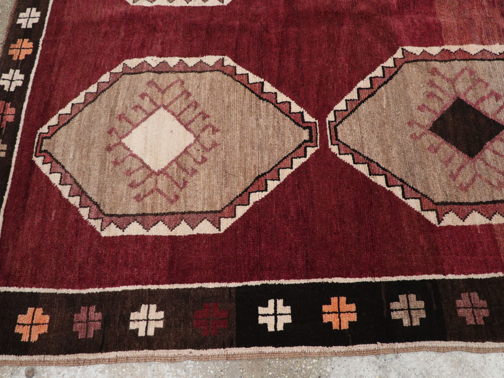 Vintage Turkish Anatolian Accent Carpet, No.30937 - Gss
