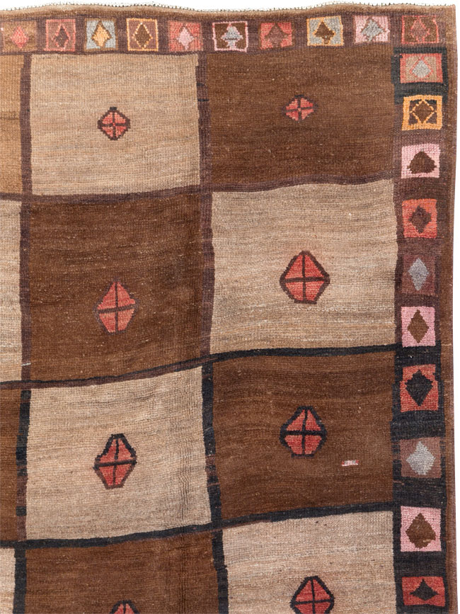 Vintage Turkish Anatolian Tribal Room Size Carpet, No.30938 - Gss