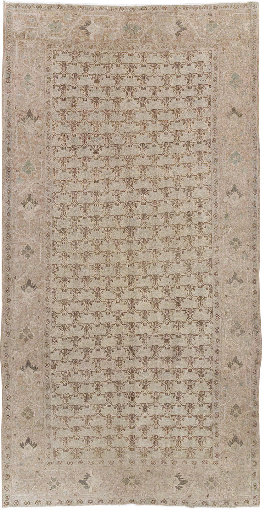 Vintage Persian Gallery Tabriz Carpet, No.30944 - Gss