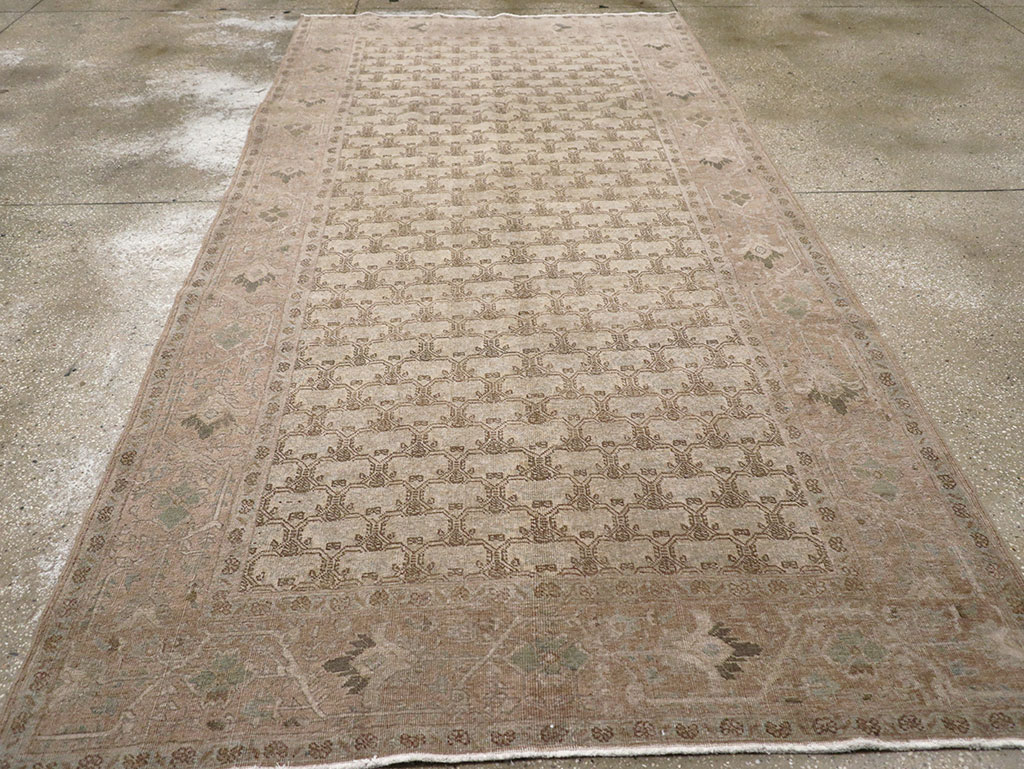 Vintage Persian Gallery Tabriz Carpet, No.30944 - Gss