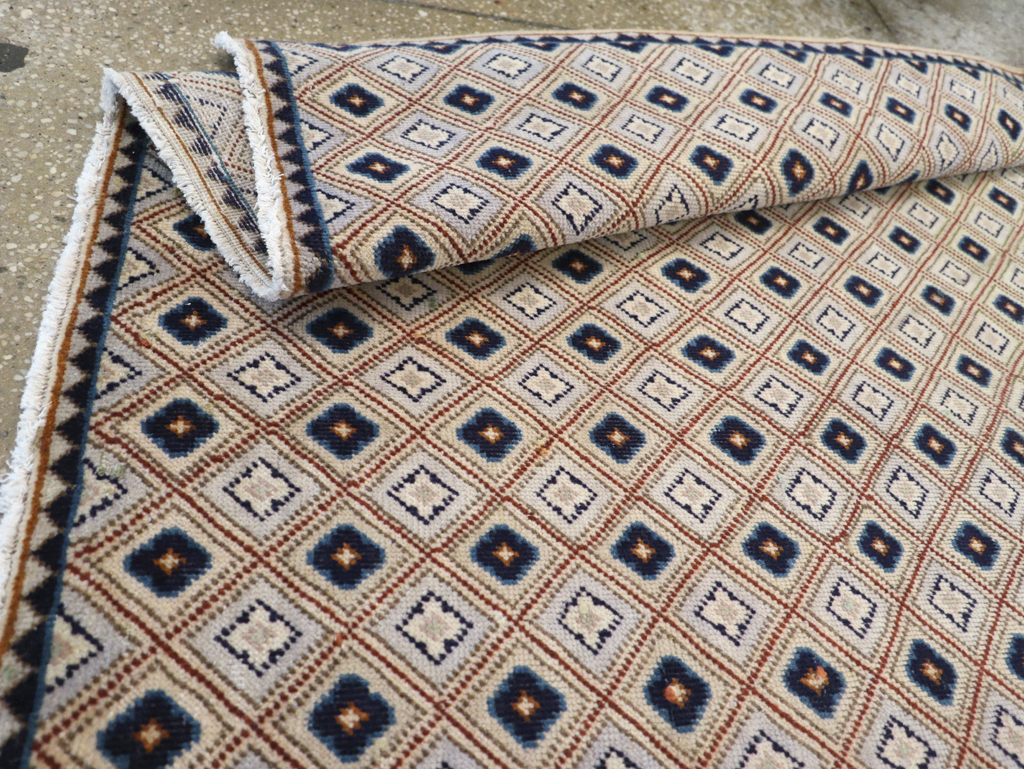 Vintage Persian Kashan Accent Rug (Pair: 1 of 2), No.30945 - Gss