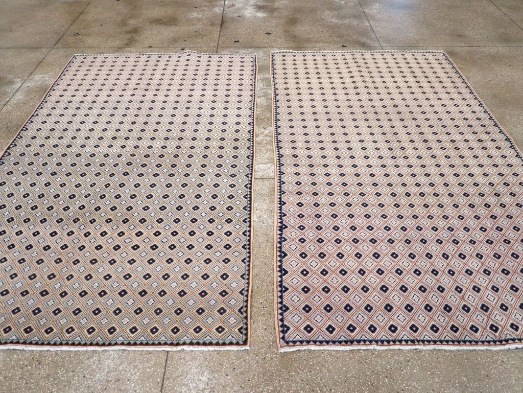 Vintage Persian Kashan Accent Rug (Pair: 1 of 2), No.30945 - Gss