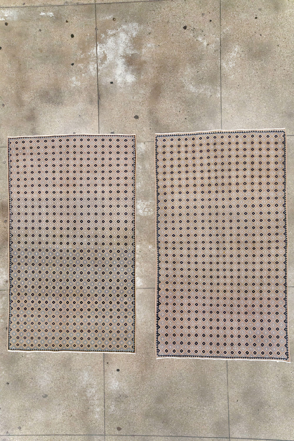 Vintage Persian Kashan Accent Rug (Pair: 1 of 2), No.30945 - Gss