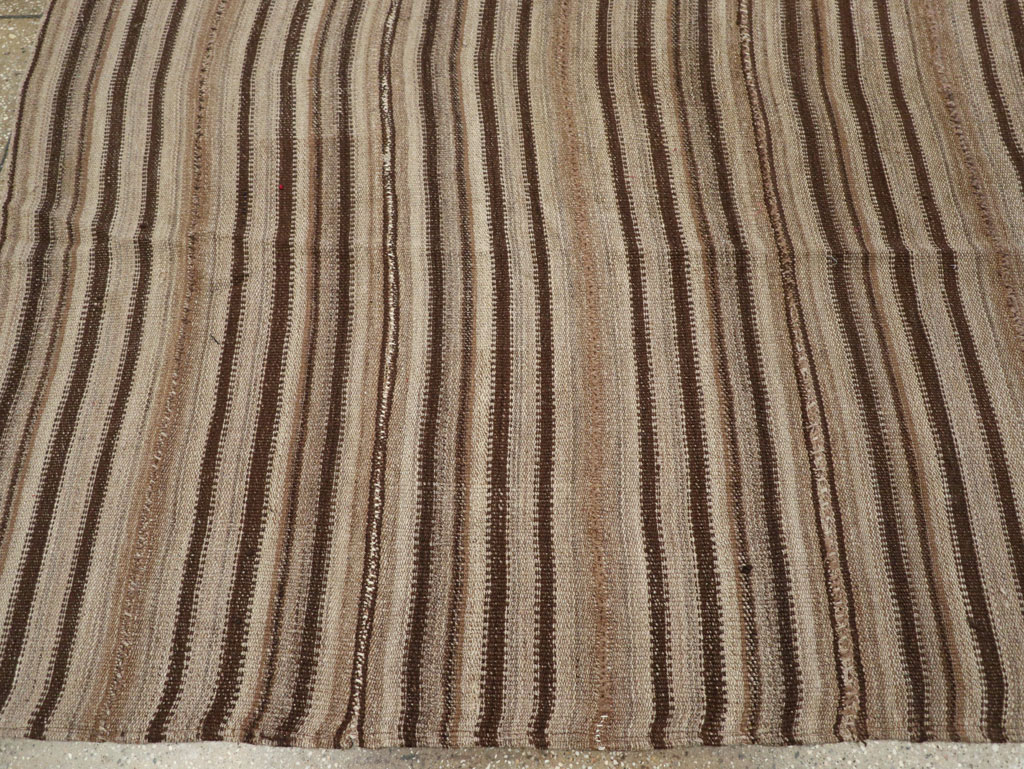 Vintage Turkish Flatweave Kilim Square Room Size Carpet, No.30949 - Gss