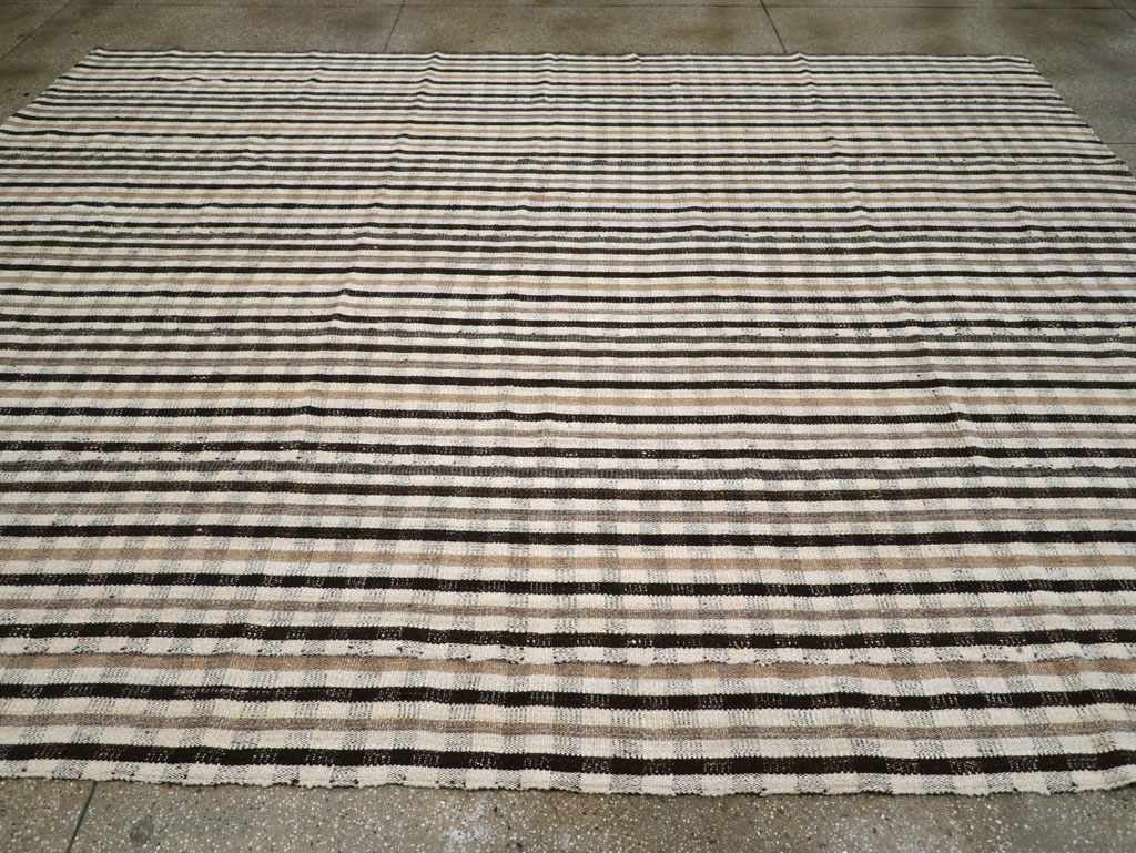 Vintage Persian Plaid Flatweave Kilim Room Size Carpet, No.30952 - Gss