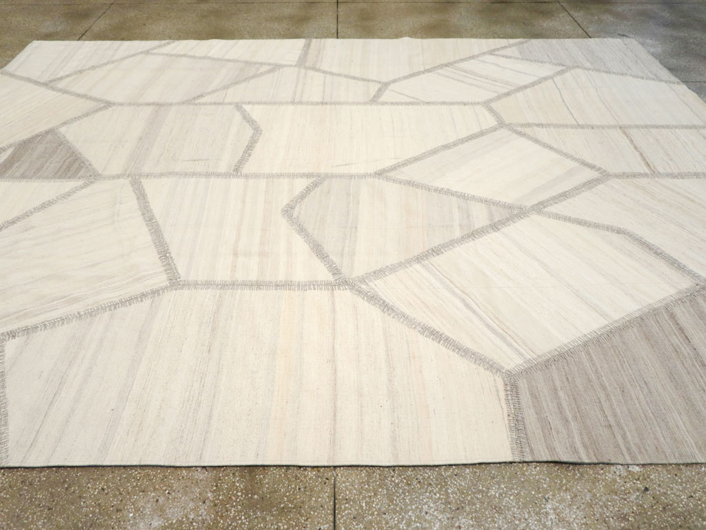 Modern Turkish Flatweave Kilim, No.30971 - Gss