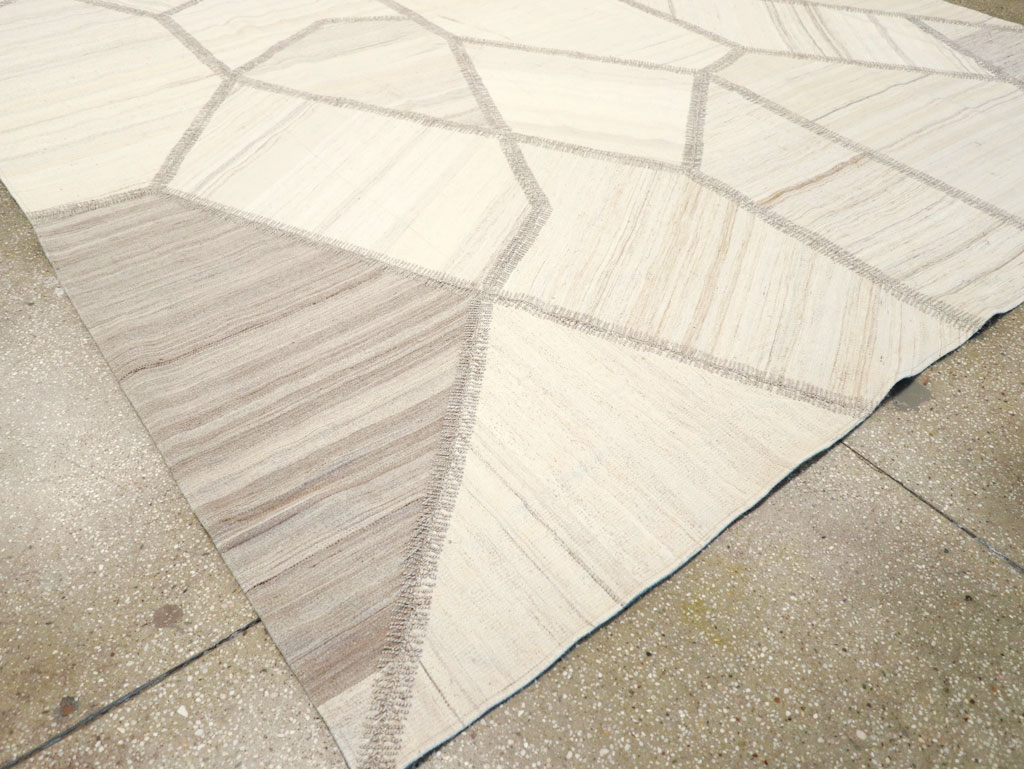 Modern Turkish Flatweave Kilim, No.30971 - Gss