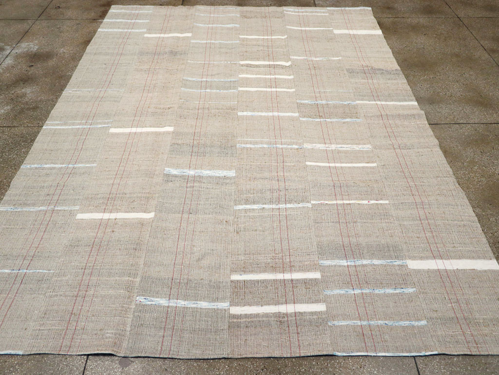 Contemporary Turkish Flatweave Kilim Room Size Carpet, No.30974 - Gss