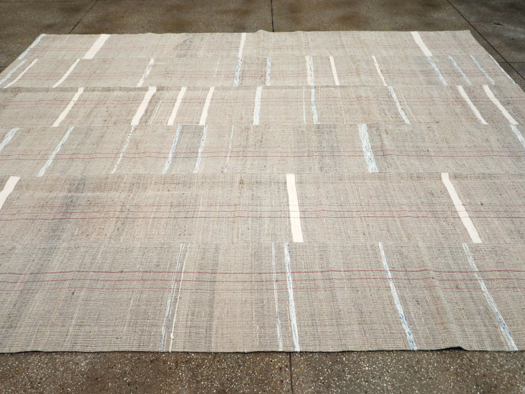 Contemporary Turkish Flatweave Kilim Room Size Carpet, No.30974 - Gss