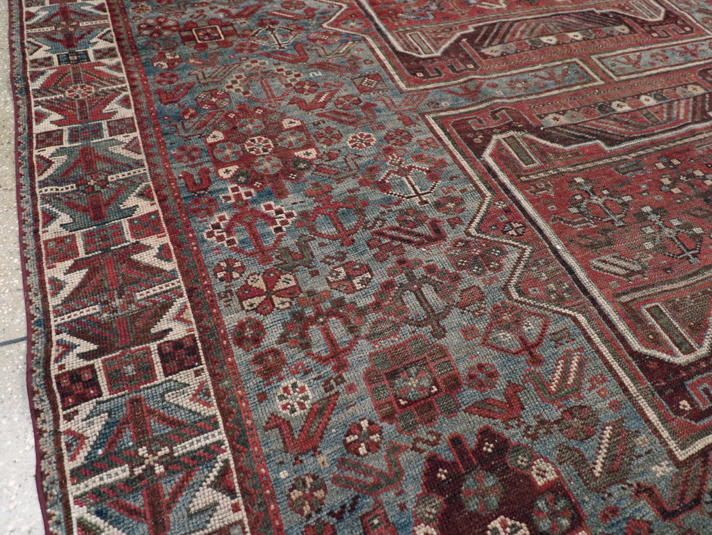 Antique Persian Shiraz Rug, No.31003 - Gss